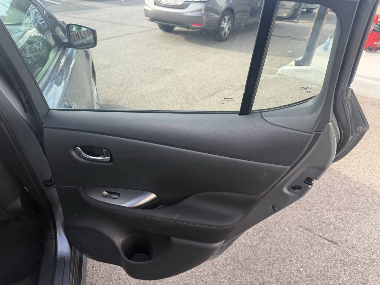 Used 2022 Nissan Leaf S FWD image 15