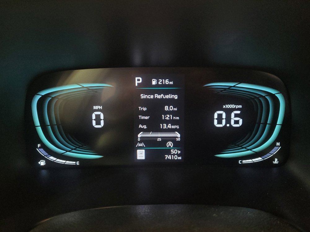 Used 2025 Kia Soul LX FWD image 23