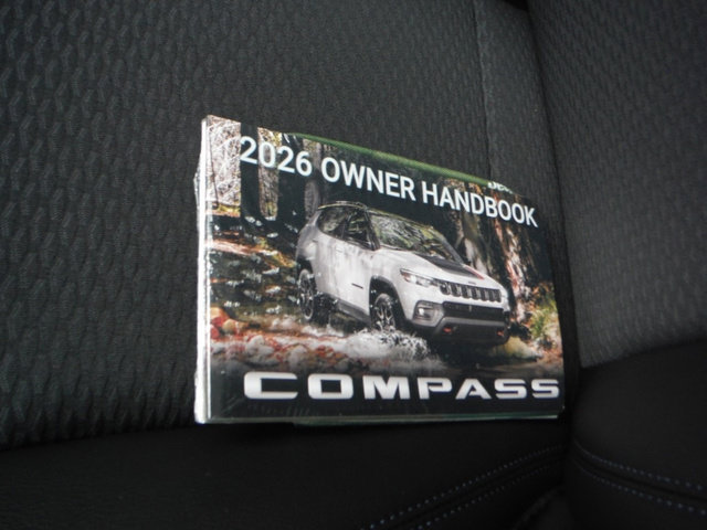 New 2026 Jeep Compass Latitude AWD/4WD image 43