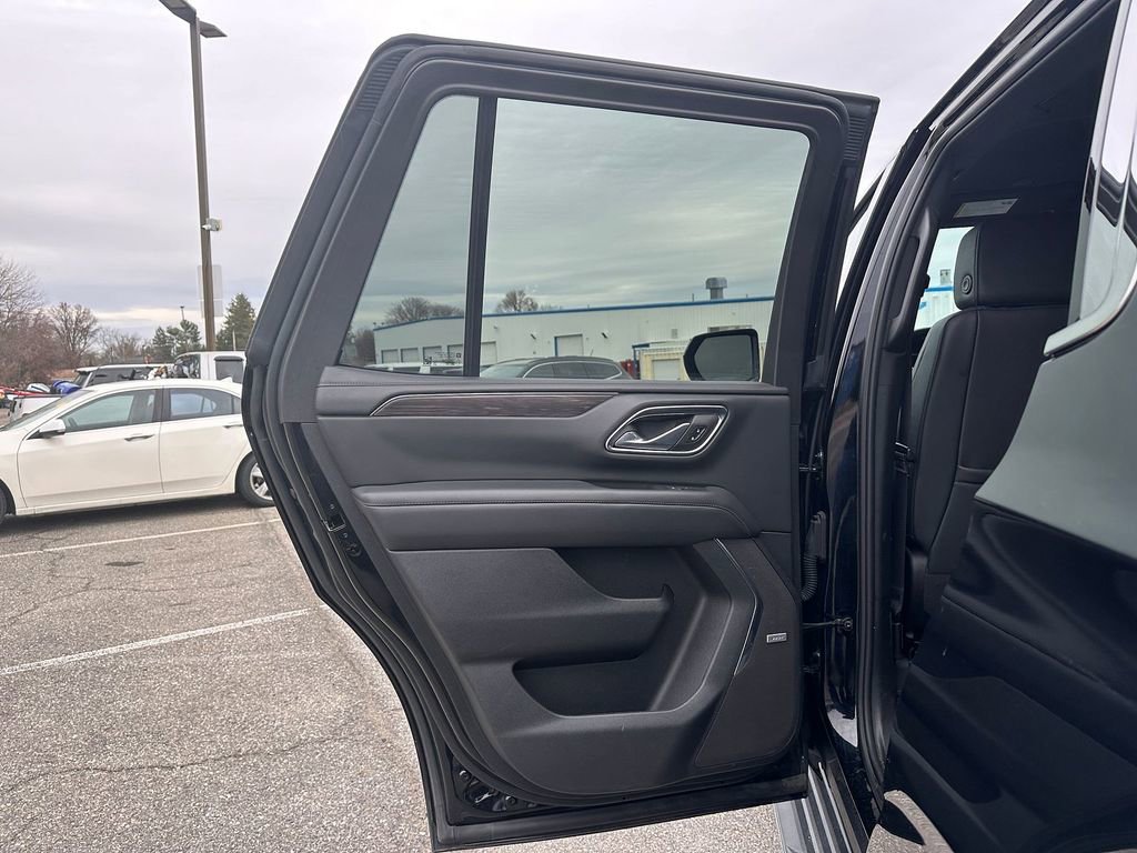 Used 2024 Chevrolet Tahoe LT image 9