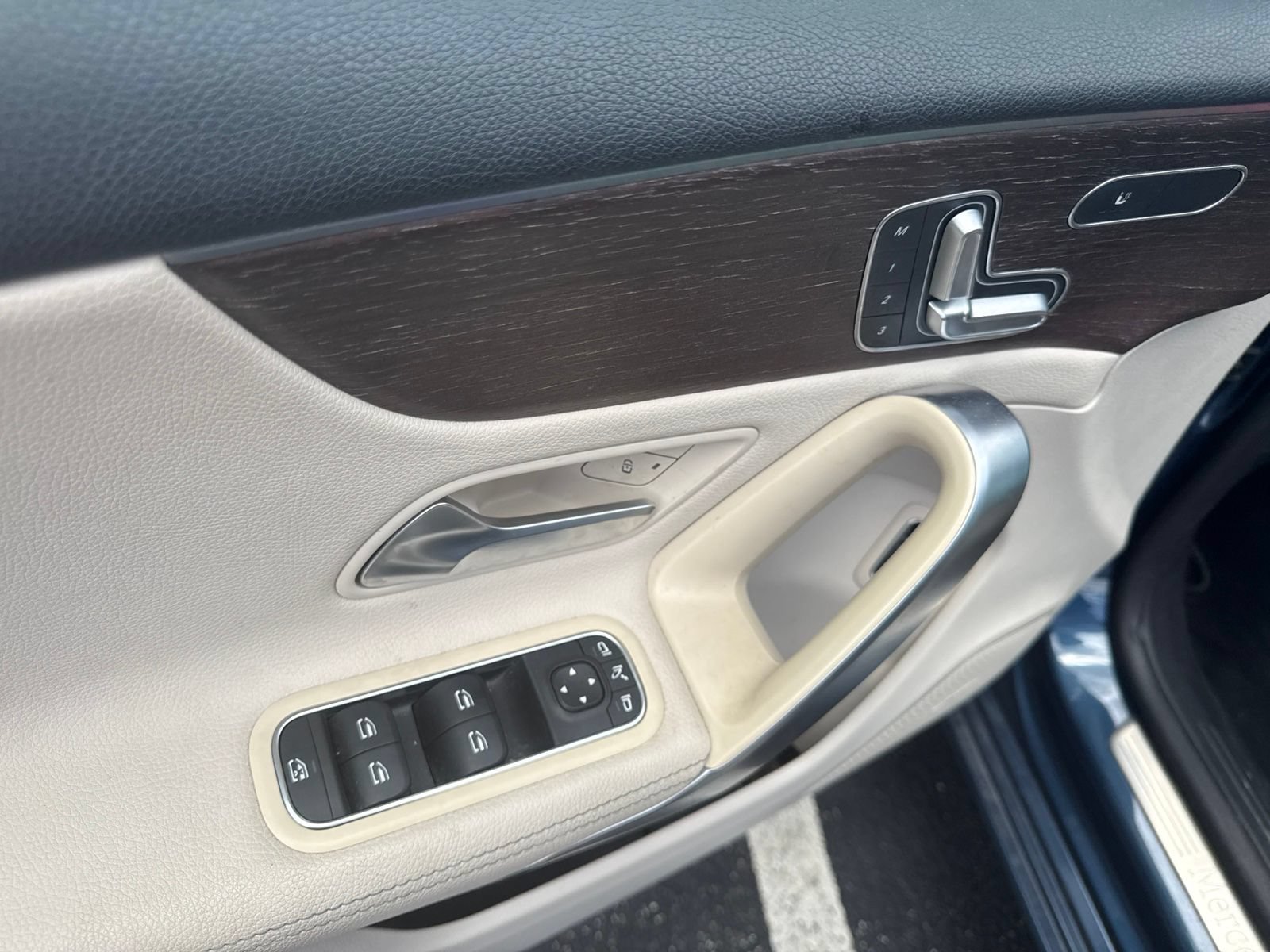 Used 2021 Mercedes-Benz A 220 4MATIC image 21
