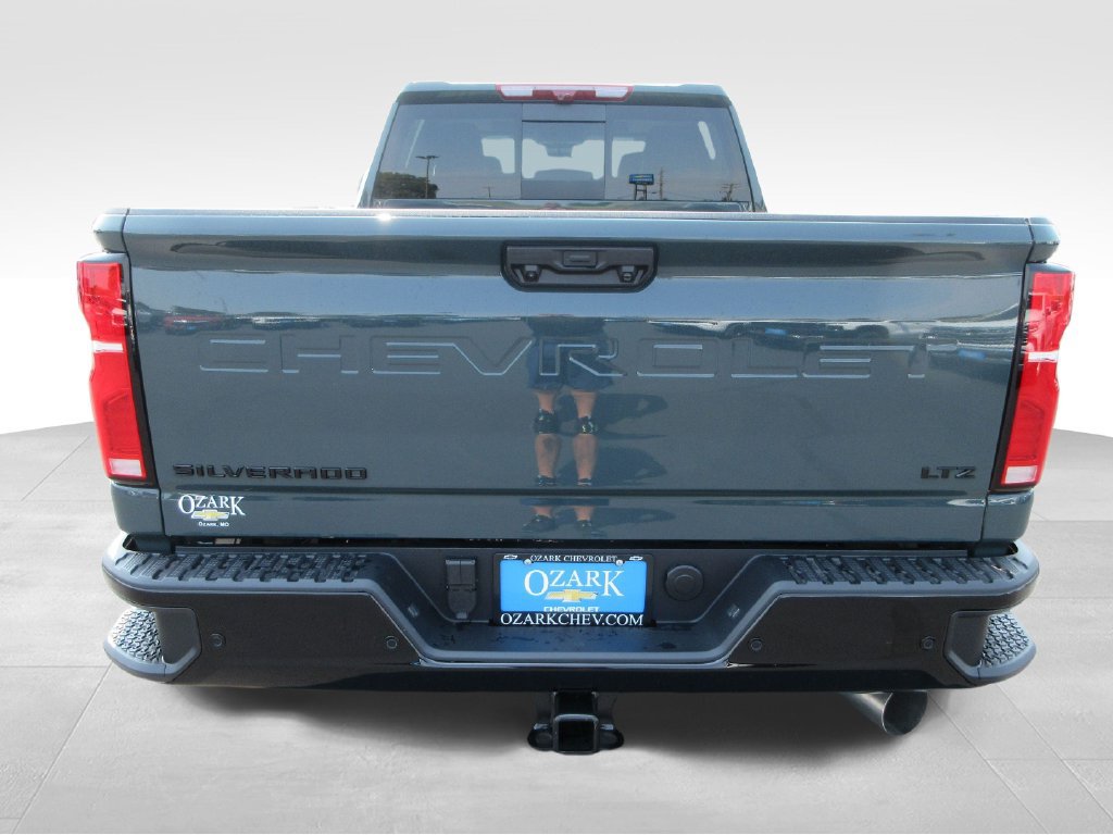 New 2026 Chevrolet Silverado 3500 LTZ w/ LTZ Plus Package AWD/4WD image 5