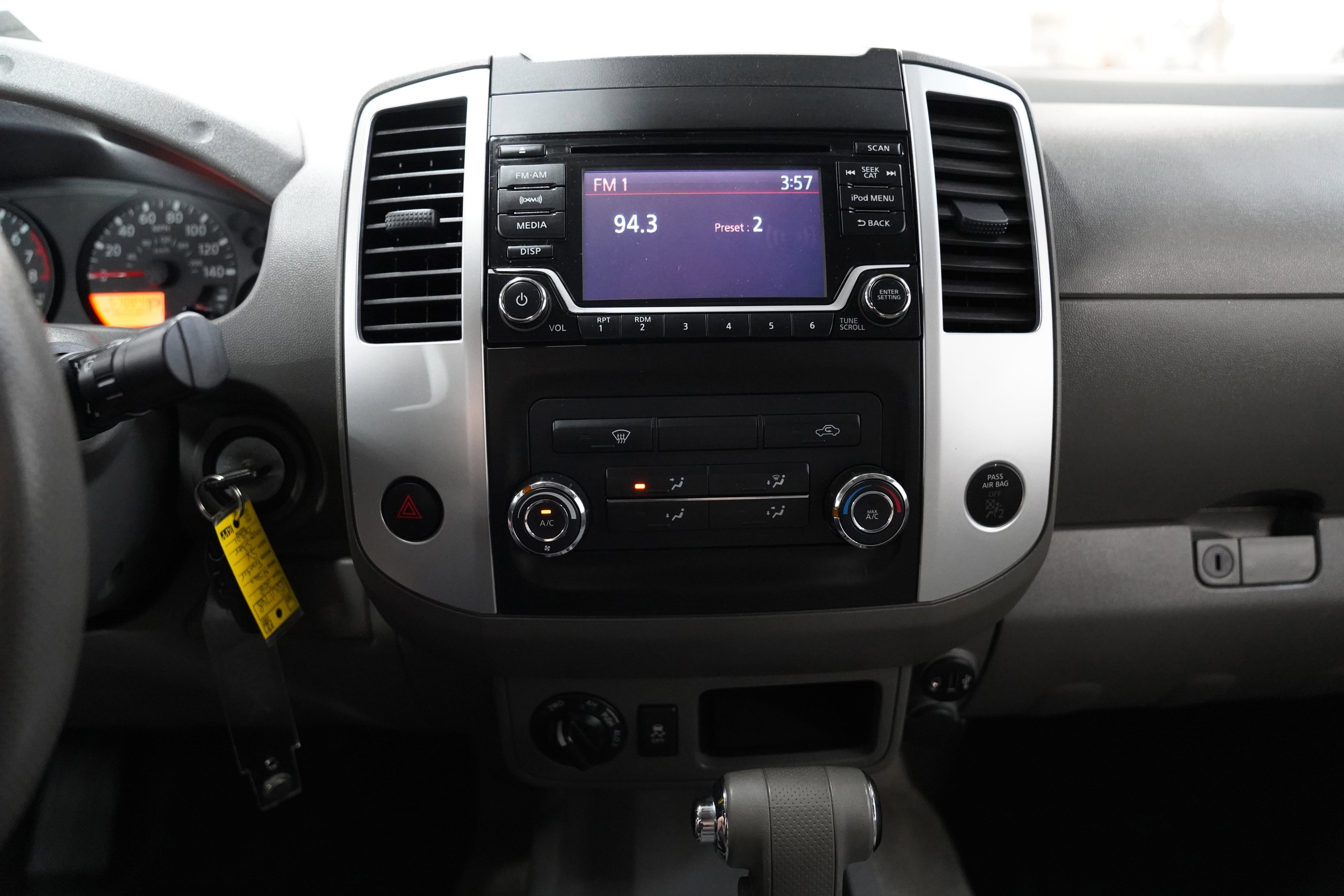 Used 2018 Nissan Frontier SV AWD/4WD image 22