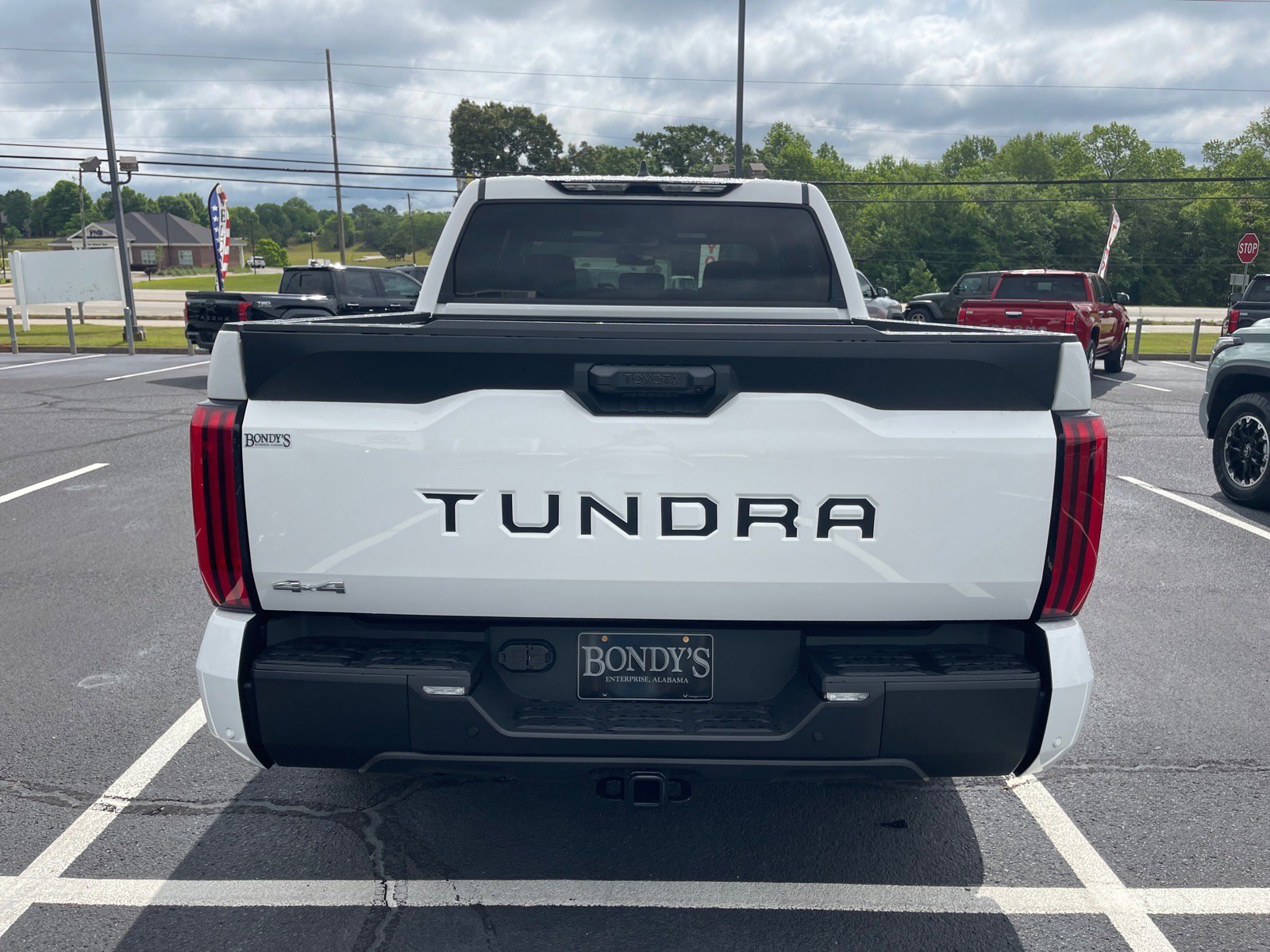 New 2026 Toyota Tundra SR5 AWD/4WD image 12