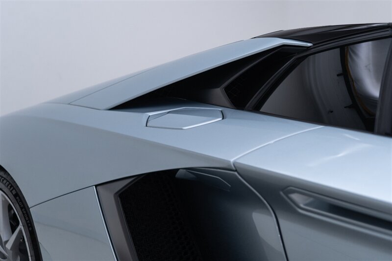 Used 2013 Lamborghini Aventador LP 700-4 AWD/4WD image 30