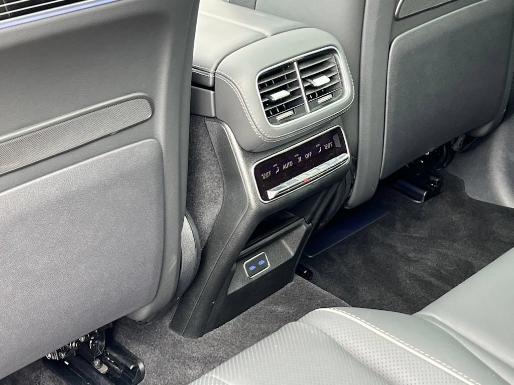 Certified 2025 Mercedes-Benz GLS 580 4MATIC image 41