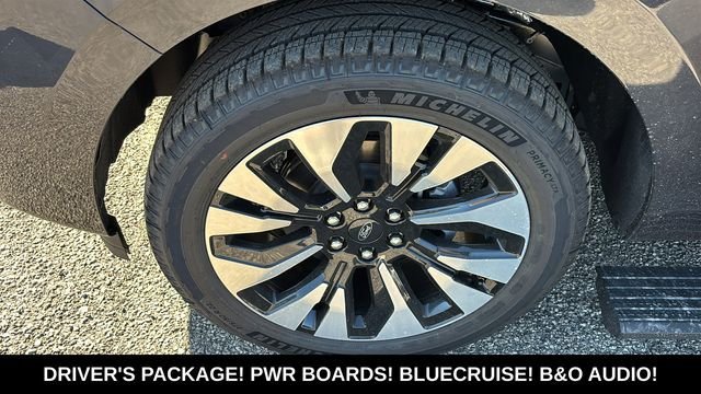 New 2026 Ford Expedition Max Platinum w/ Driver's Package AWD/4WD image 33