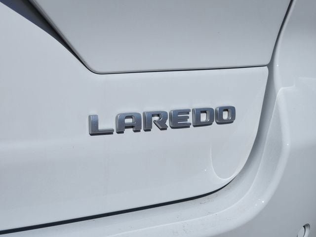 New 2026 Jeep Grand Cherokee Laredo AWD/4WD image 8