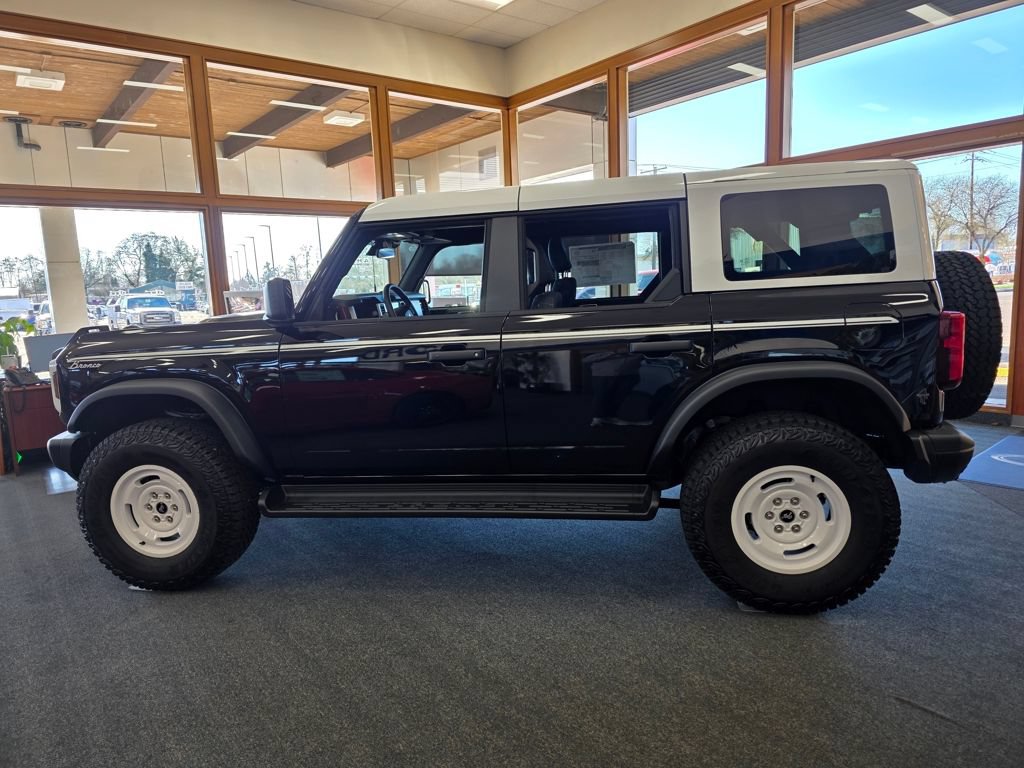 New 2025 Ford Bronco Heritage Edition AWD/4WD image 8