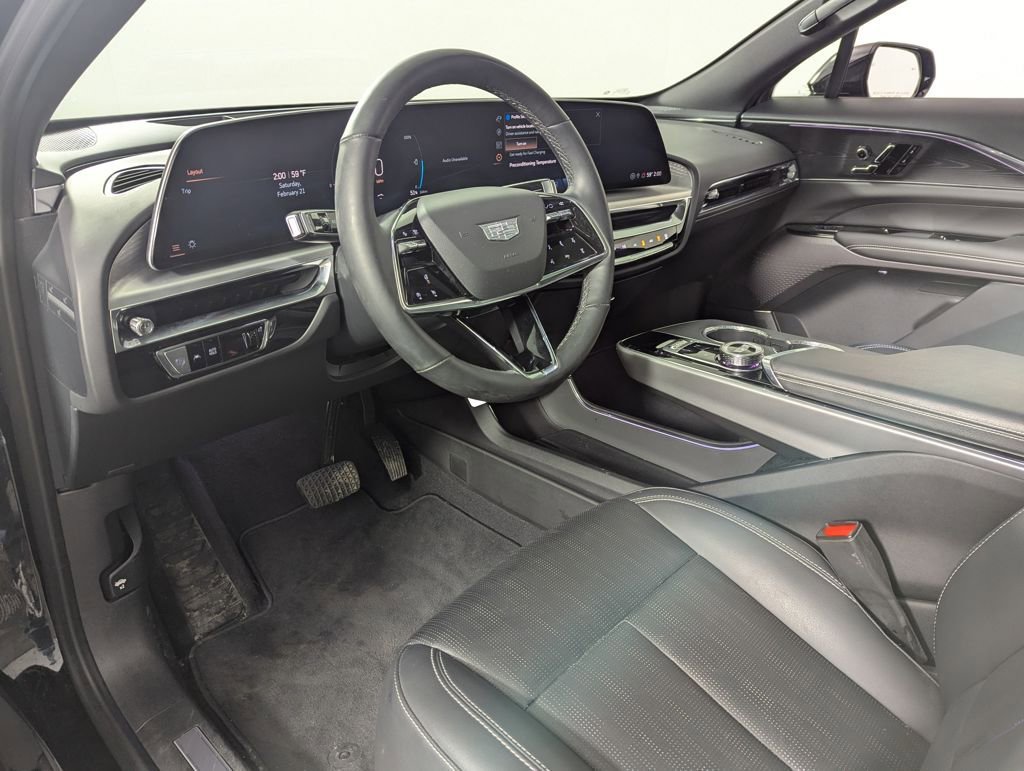 Used 2024 Cadillac Lyriq Sport image 5