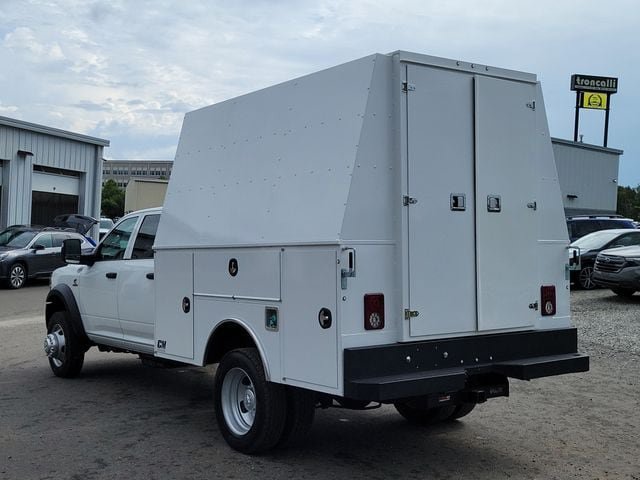 New 2026 RAM 5500 Tradesman AWD/4WD image 4
