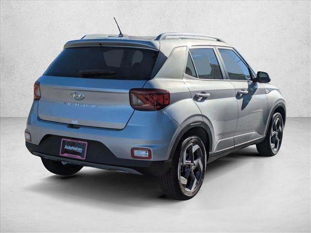 New 2026 Hyundai Venue SEL FWD image 2