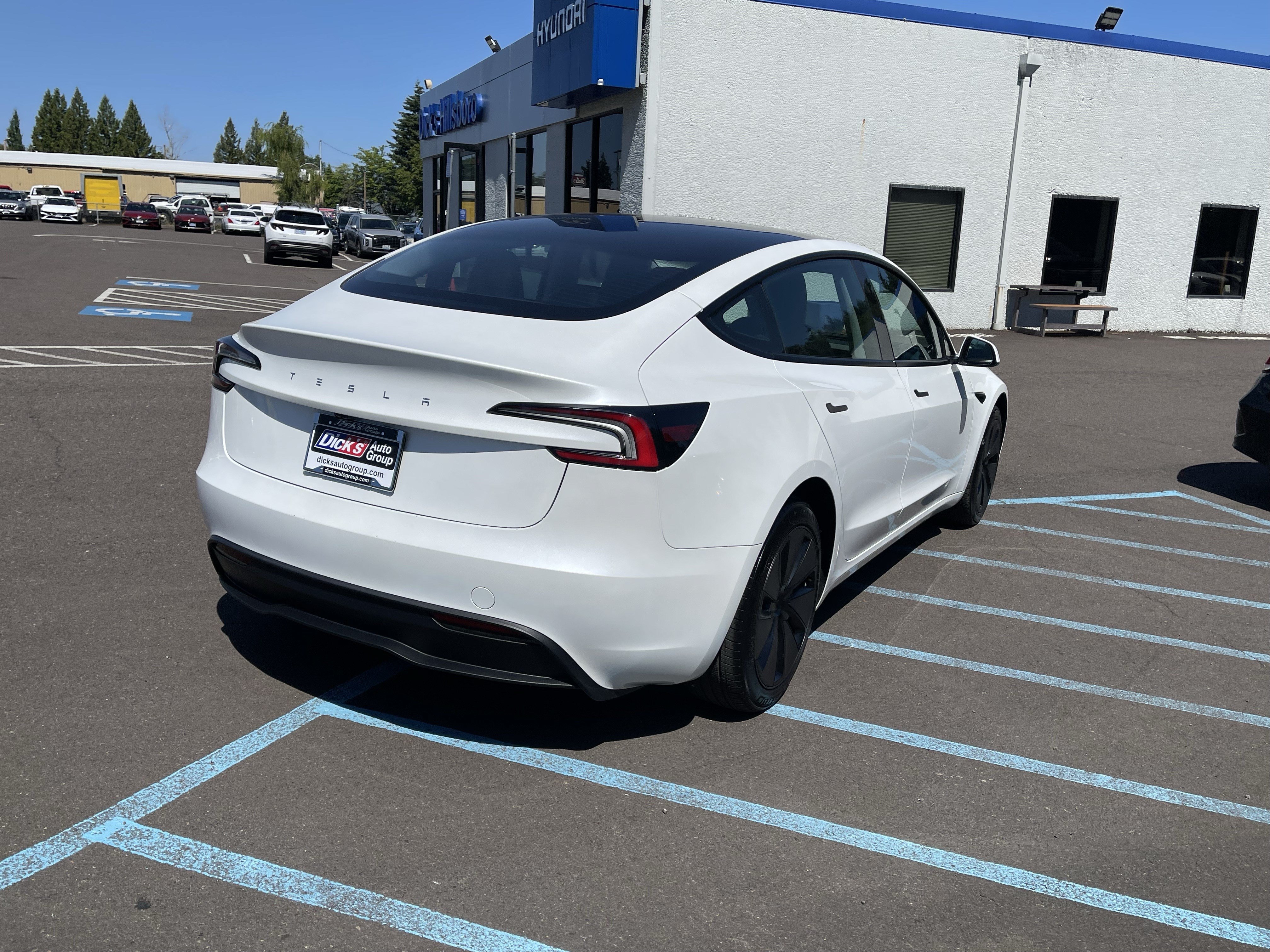 Used 2025 Tesla Model 3 Long Range RWD image 5