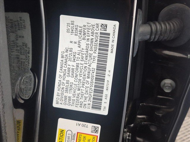 Used 2025 Honda Civic Sport image 27