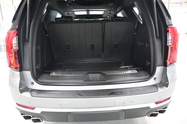 New 2026 GMC Yukon Denali w/ Denali Reserve Package AWD/4WD image 33