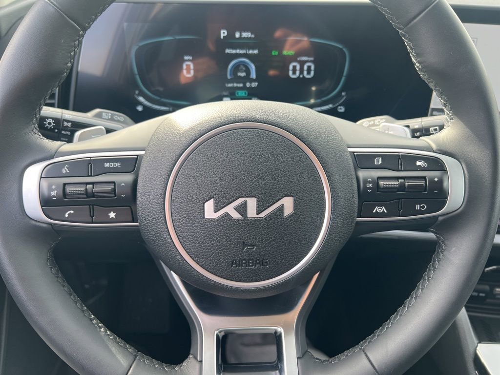 Certified 2025 Kia Sportage EX image 60