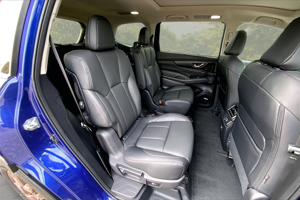 New 2026 Subaru Ascent Limited Bronze image 10