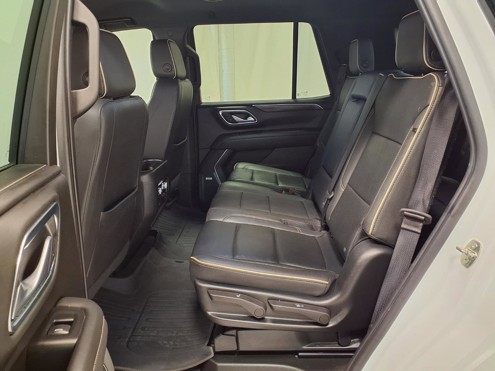 Used 2022 GMC Yukon SLT image 25