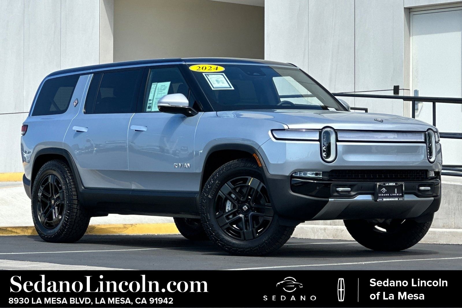 Used 2024 Rivian R1S Adventure