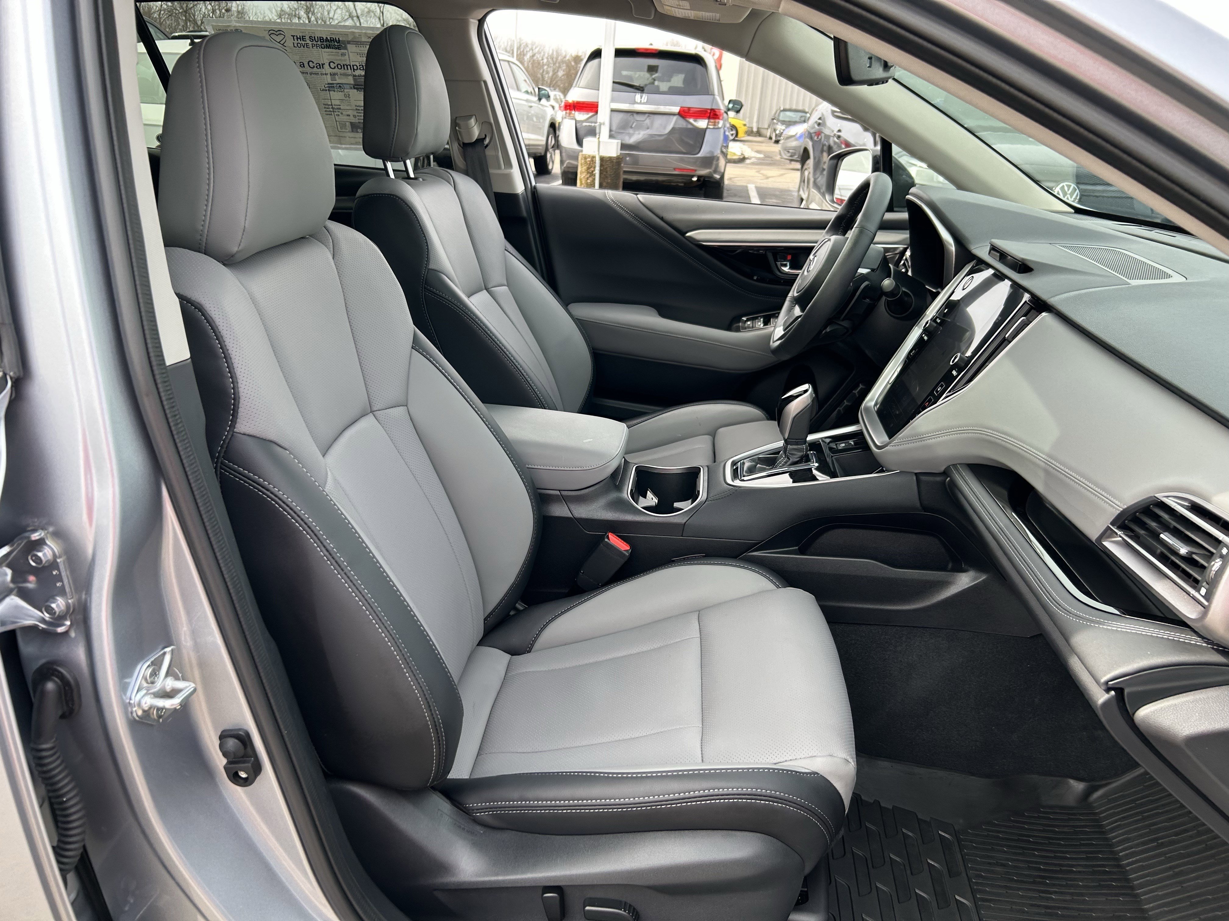 Certified 2025 Subaru Outback Limited image 26