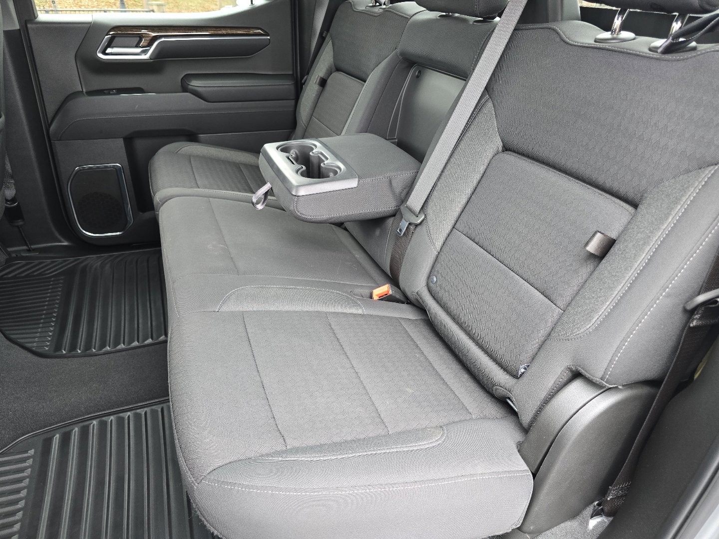 Used 2024 GMC Sierra 1500 Elevation image 28