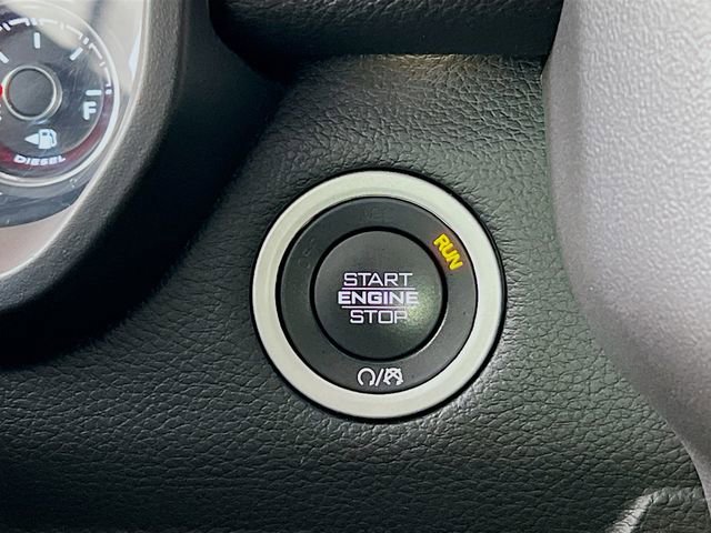 Used 2020 RAM 1500 Laramie image 16