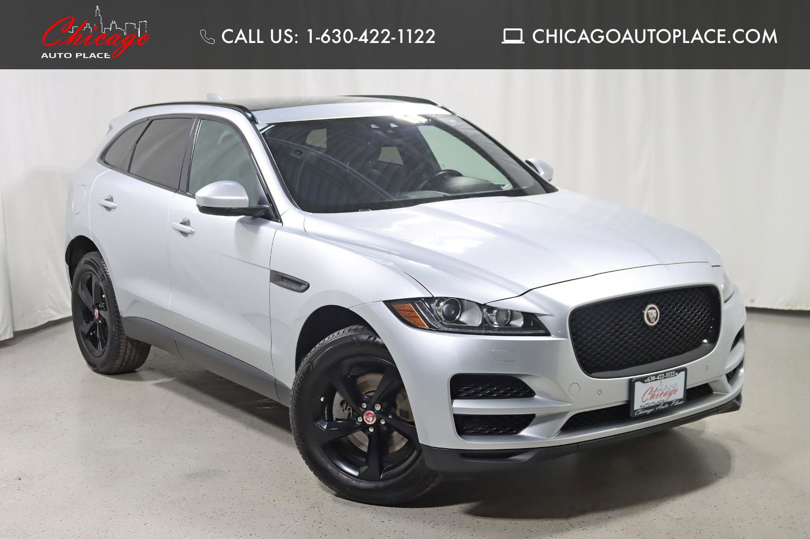 Used 2019 Jaguar F-PACE Premium image 1