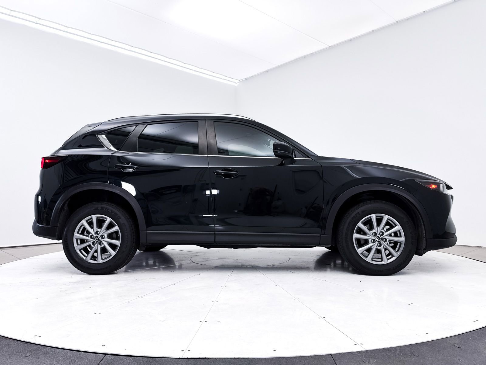 Certified 2023 MAZDA CX-5 AWD 2.5 S w/ Select Package image 39