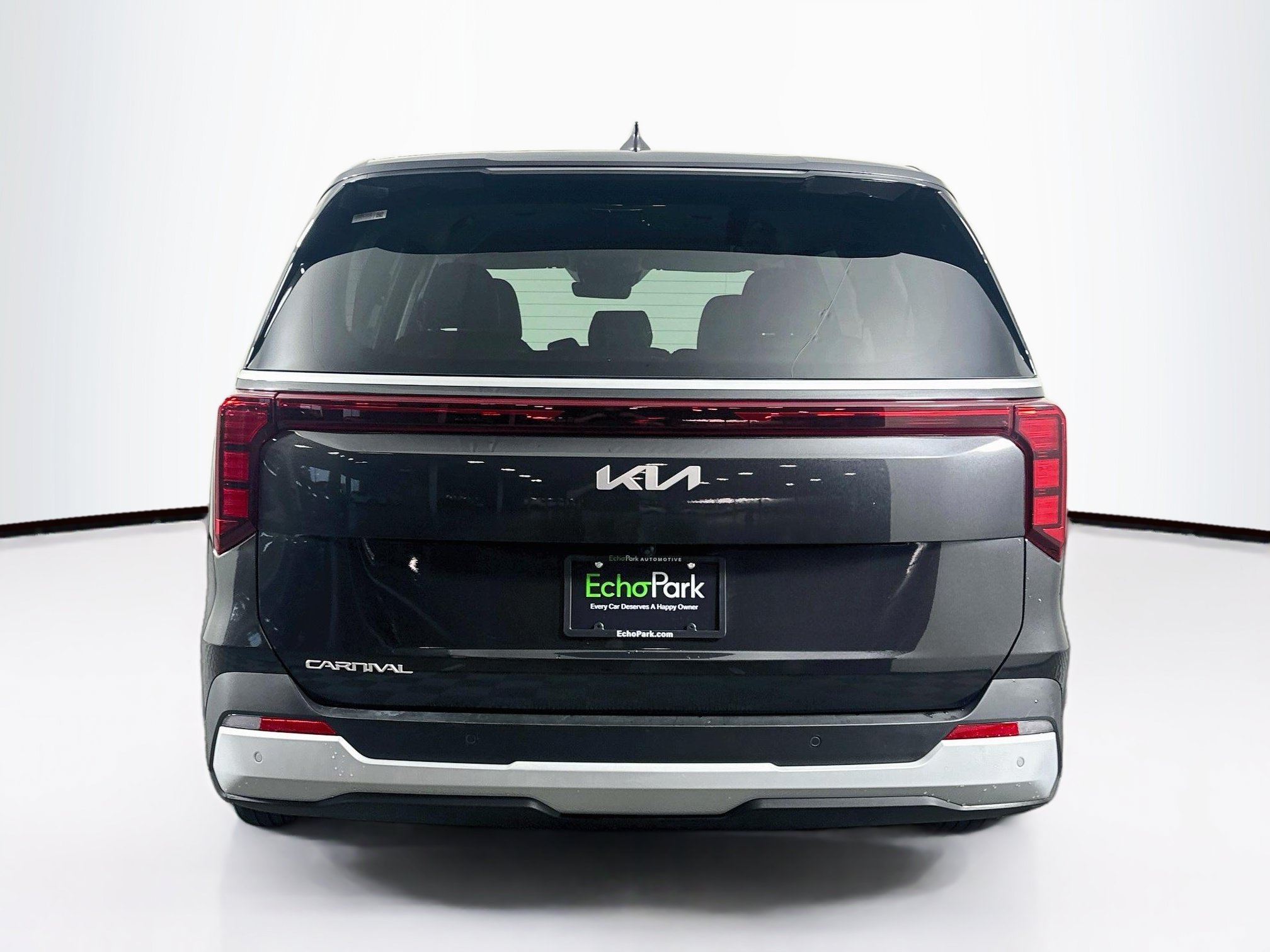 Used 2026 Kia Carnival FWD image 7