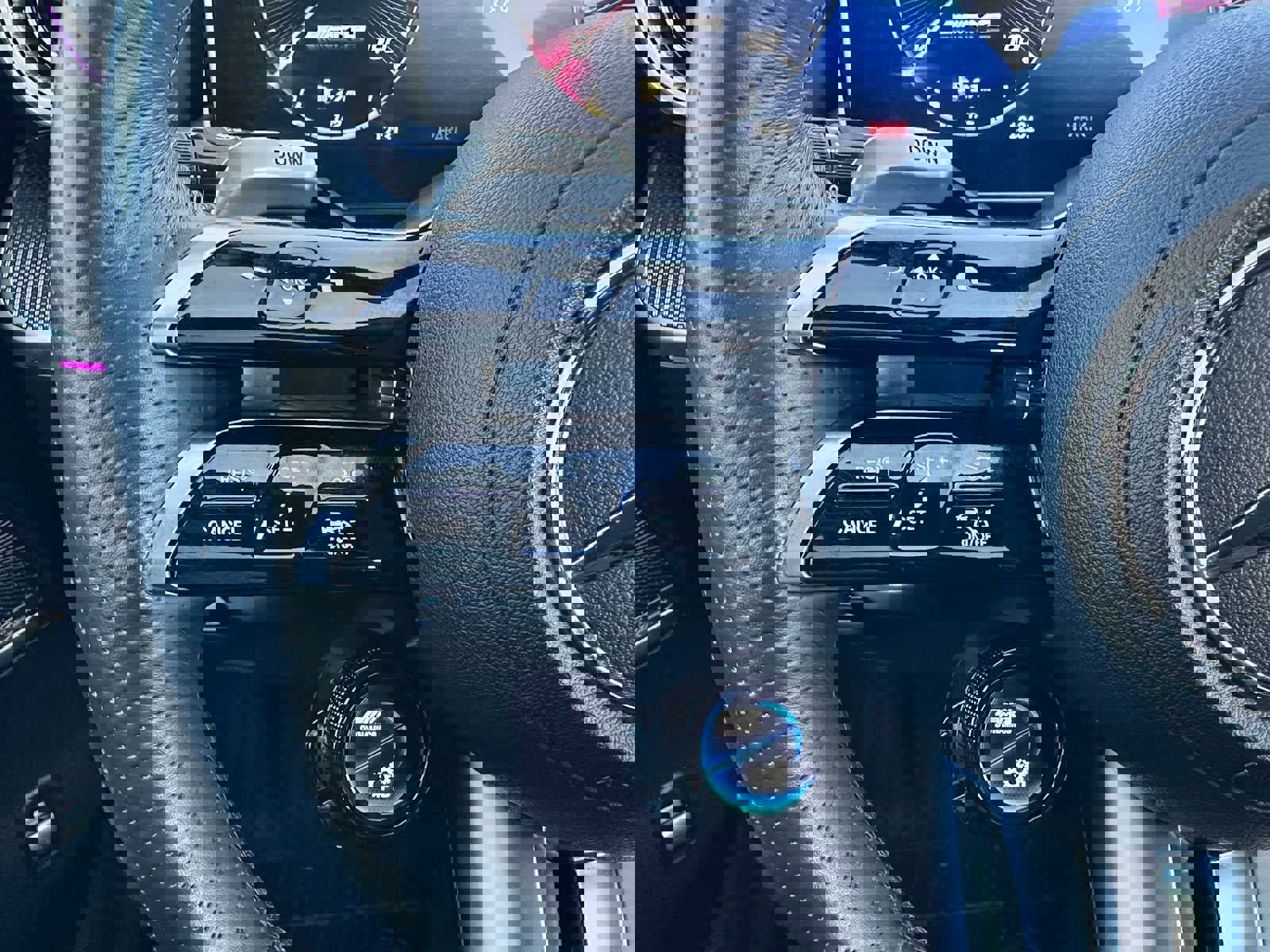 Used 2024 Mercedes-Benz C 43 AMG 4MATIC Sedan image 35