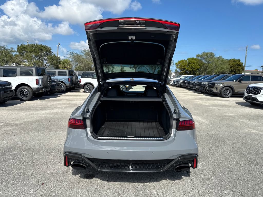 Used 2021 Audi RS 7 Sportback image 28