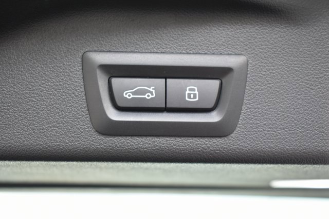 Used 2024 BMW X5 M60i image 46