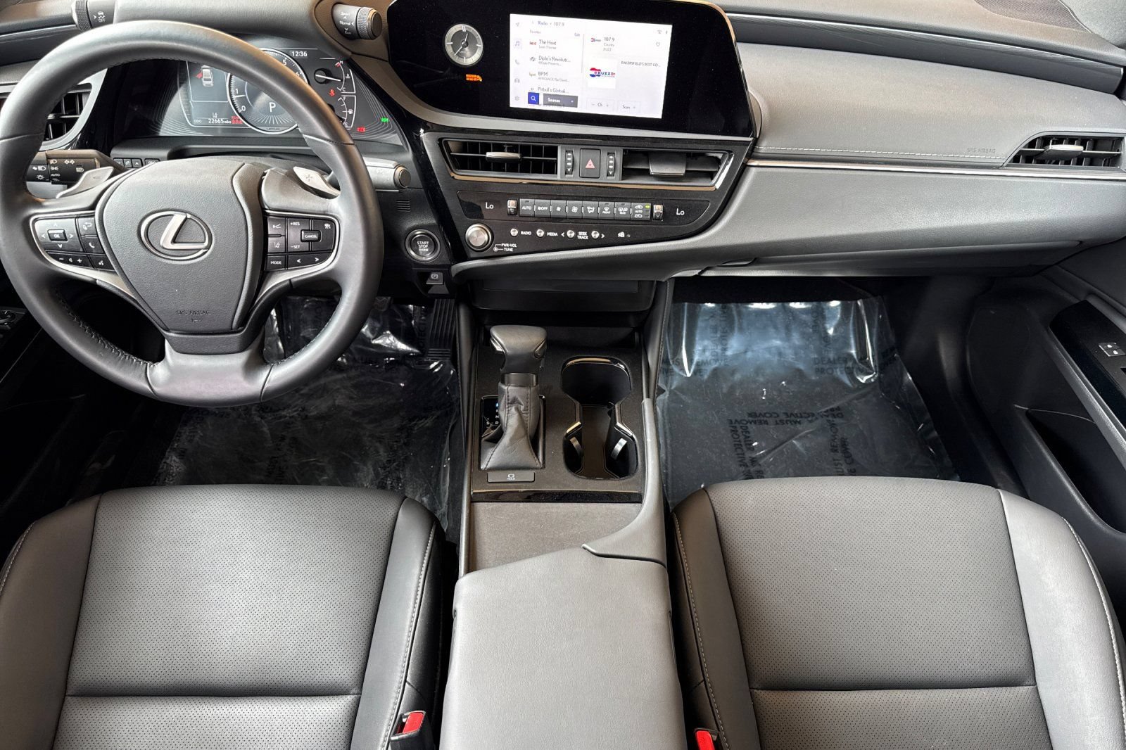 Certified 2025 Lexus ES 350 w/ Accessory Package (Z1) FWD image 15