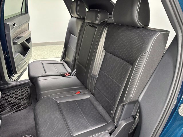 Used 2023 Volkswagen Atlas Cross Sport SE AWD/4WD image 25