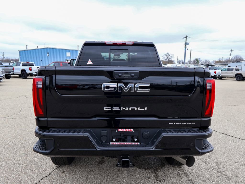 New 2026 GMC Sierra 3500 Denali Ultimate image 4