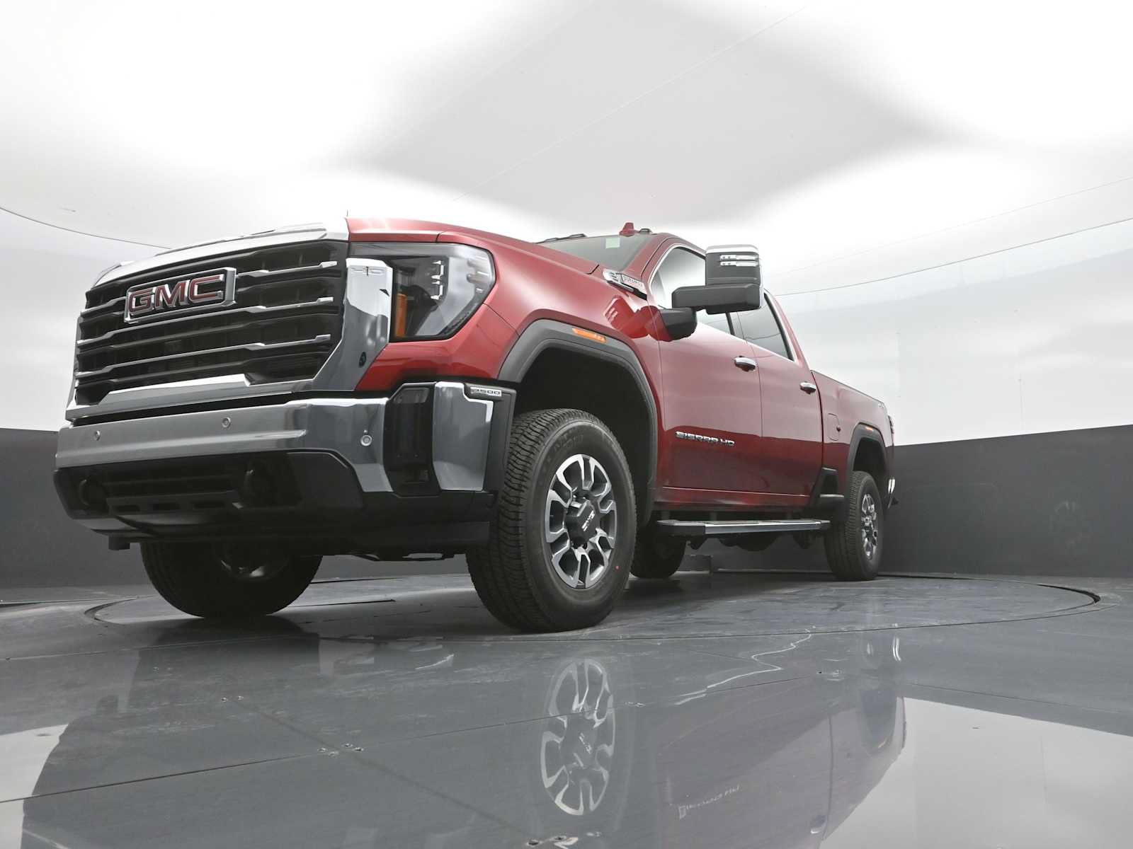 New 2026 GMC Sierra 2500 SLT w/ SLT Premium Package AWD/4WD image 33