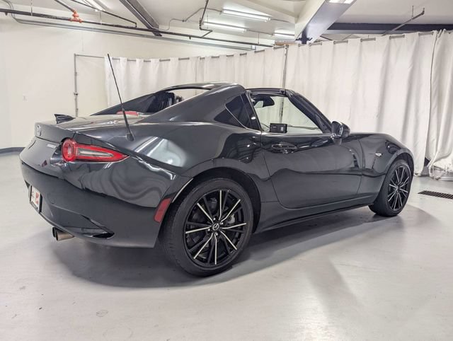 Used 2025 MAZDA MX-5 Miata RF Grand Touring RWD image 3
