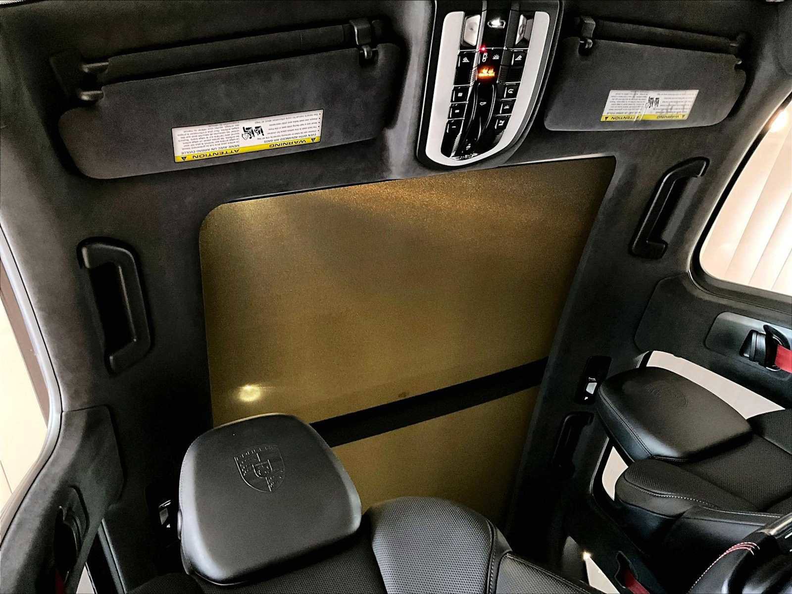 Used 2016 Porsche Cayenne Turbo image 25