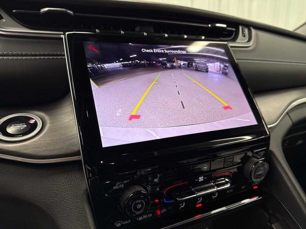 Used 2025 Jeep Grand Cherokee L Limited w/ MOPAR Finishing Package image 23