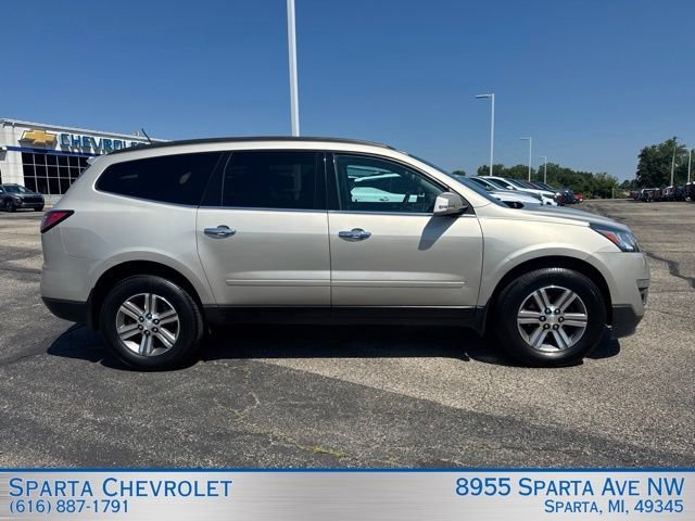 Used 2017 Chevrolet Traverse LT AWD/4WD image 2