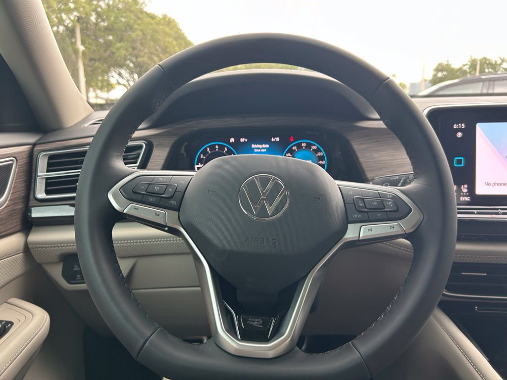 New 2026 Volkswagen Atlas SEL Premium R-Line AWD/4WD image 18