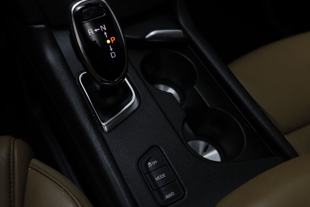 Used 2018 Cadillac XT5 Platinum w/ Driver Assist Package image 12