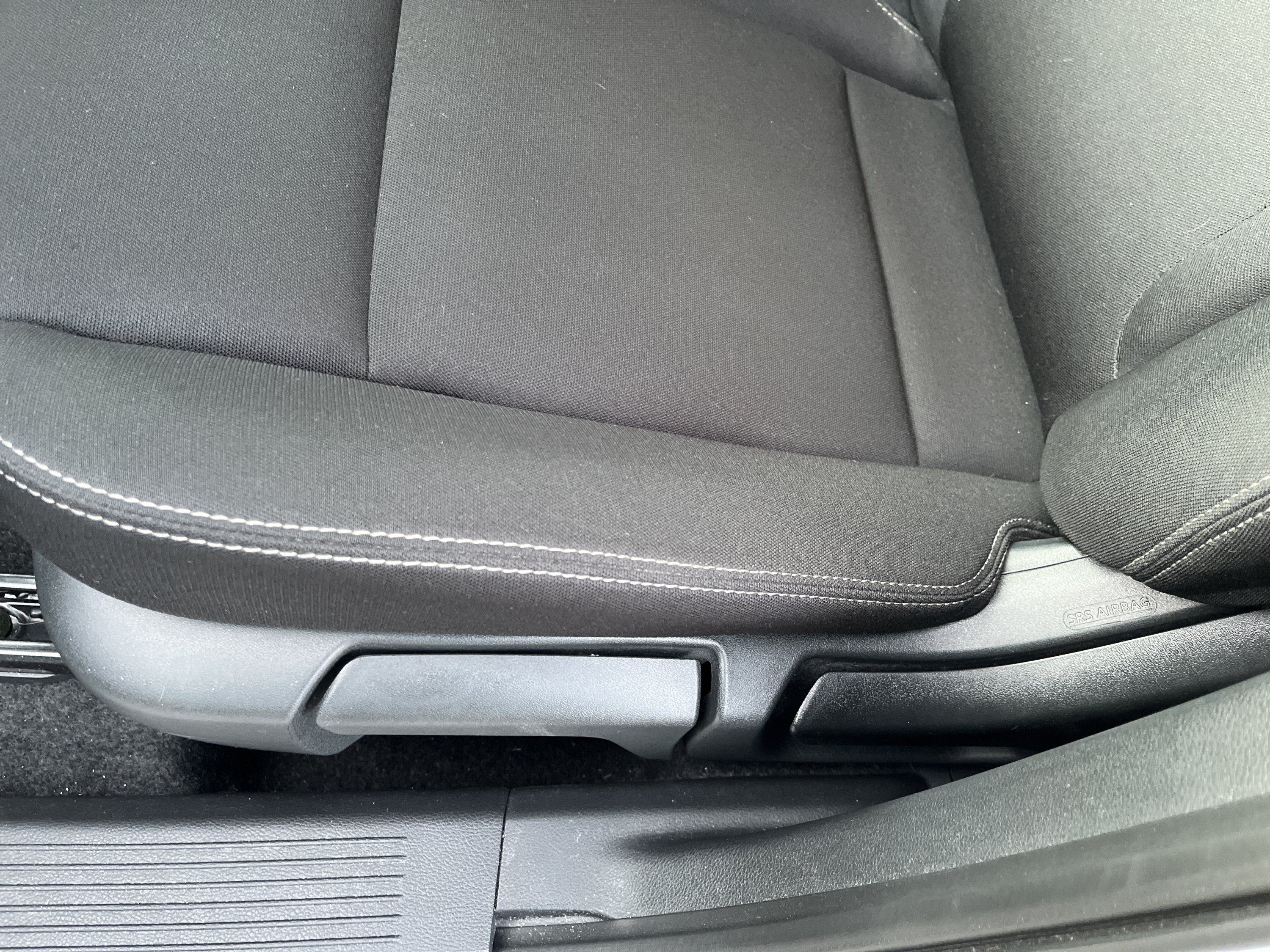 Used 2023 Nissan Rogue S AWD/4WD image 14