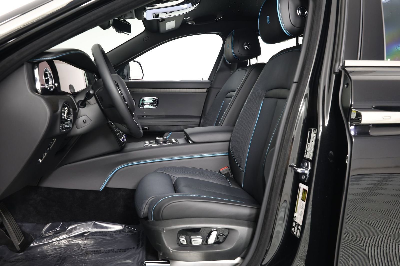 New 2026 Rolls-Royce Ghost AWD/4WD image 5