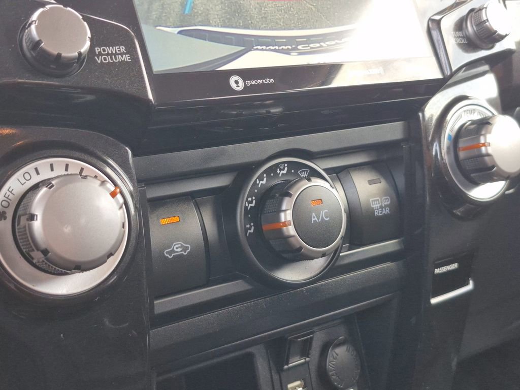 Used 2024 Toyota 4Runner TRD Off-Road image 22