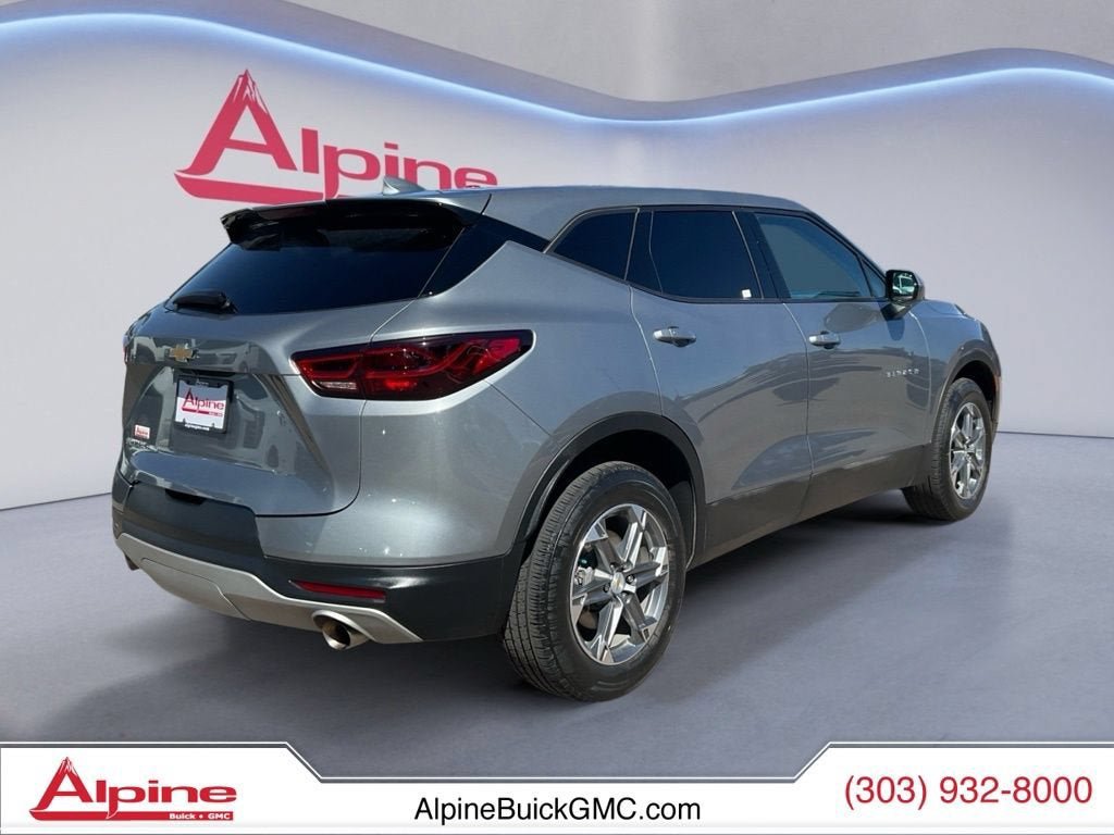 Used 2023 Chevrolet Blazer LT AWD/4WD image 5
