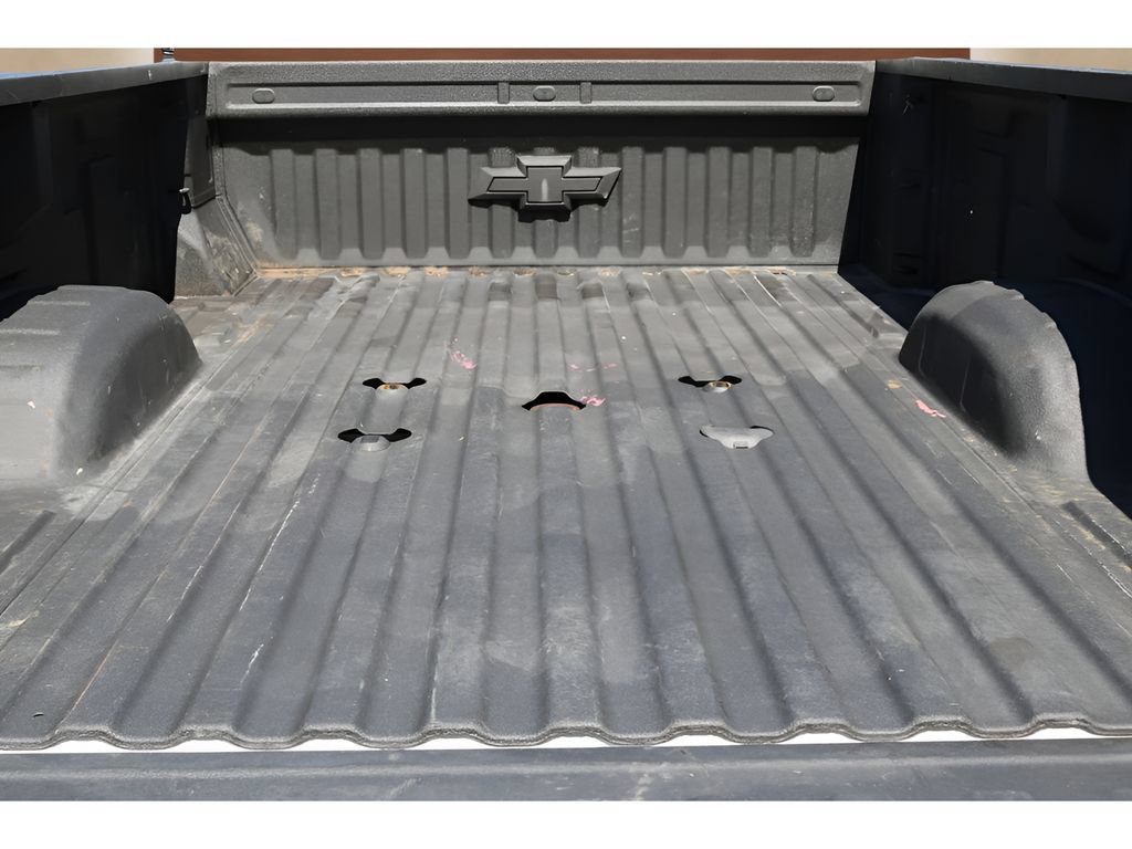 Used 2025 Chevrolet Silverado 3500 LT w/ Safety Package AWD/4WD image 10