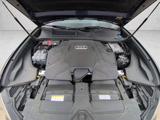 Used 2022 Audi Q8 Premium Plus w/ Premium Plus Package AWD/4WD image 22