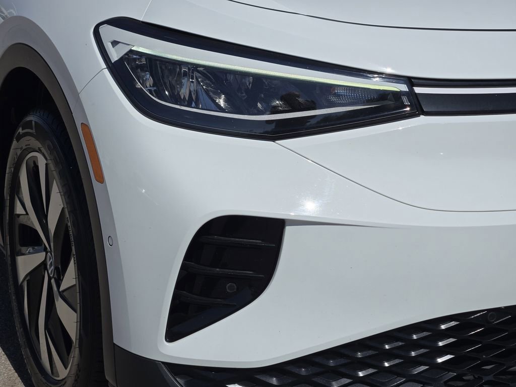 Used 2023 Volkswagen ID.4 Pro image 9