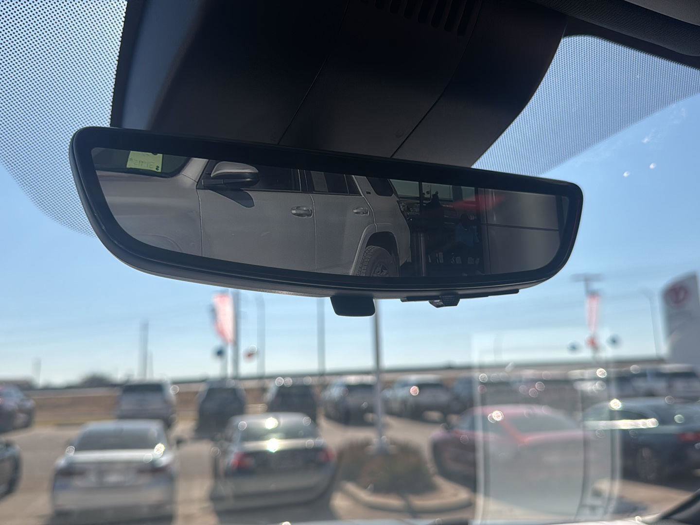 Used 2024 Chevrolet Tahoe High Country w/ Advanced Technology Package image 39